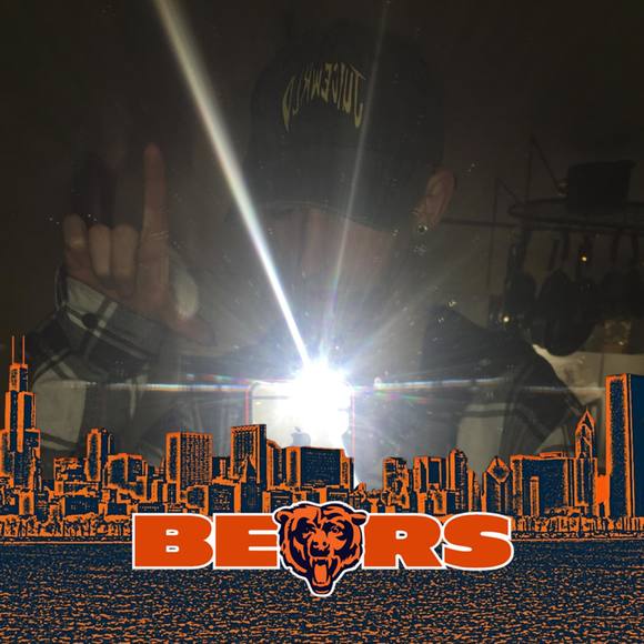 Profile Picture of Chris Minton (@chris_minton) on Poshmark