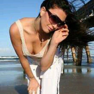 Profile Picture of Amanda Tejeda (@hegehuy) on Twitter