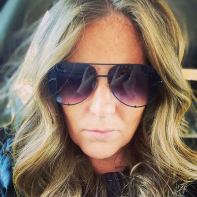 Profile Picture of LeeAnn Schaefer (@LeeAnnSchaefer5) on Twitter