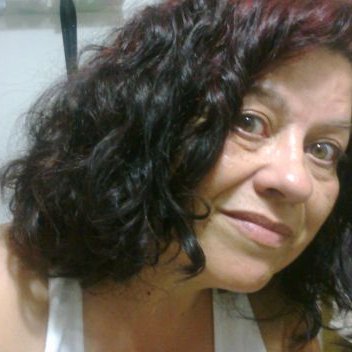 Profile Picture of Alicia Calzada (@alical2000) on Twitter