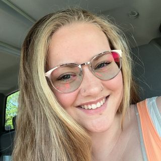 Profile Picture of 🌻Macey Nicole Rutter🌻 (@macey_rutter) on Instagram