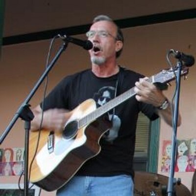 Profile Picture of Robert Cloutier (@mrbob5167) on Twitter
