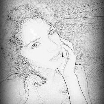 Profile Picture of Carly Mel Scherer (@carlymelscherer) on Twitter