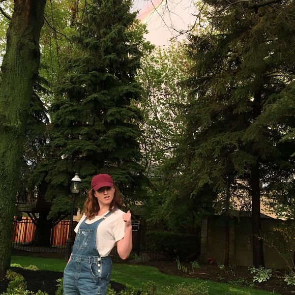 Profile Picture of Sophie Hourihane (@sophiehourihane) on Poshmark