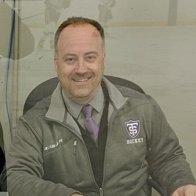 Brian Sweeney 🎙️ - Twitter Profile Picture of Brian Sweeney 🎙️ (@mnannouncerguy) on Twitter