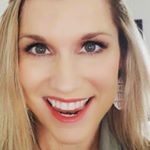 Profile Picture of Crystal Larsen (@be_you_tiful_crystallarsen) on Instagram