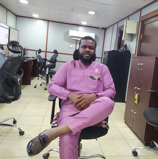 Profile Picture of Victor Duker (@victor.duker.3) on Facebook