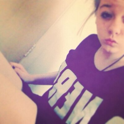 Profile Picture of Ellie Manning (@elliexoo) on Twitter