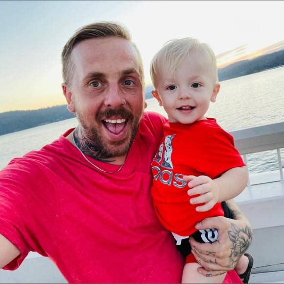 Profile Picture of Dustin Stevens (@talk2dustin) on Poshmark