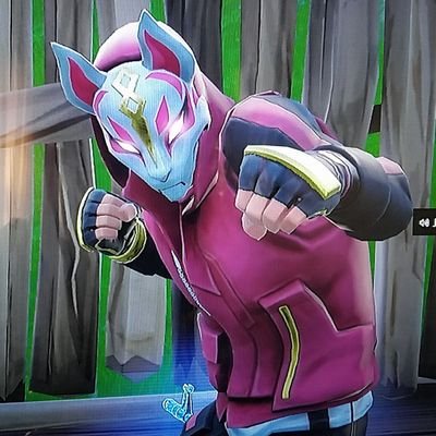 Profile Picture of JustNobody (@MichaelLadue11) on Twitter