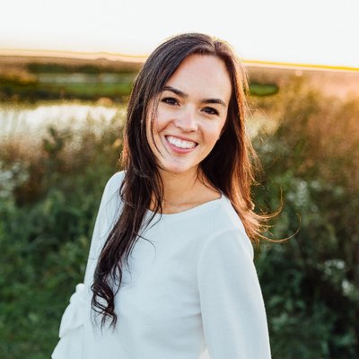 Profile Picture of Maria Hurd (@RealMariaHurd) on Twitter