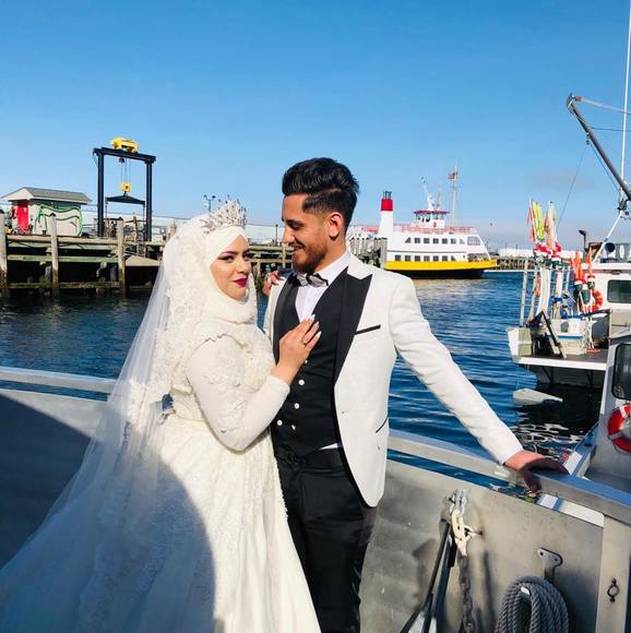 Profile Picture of Ayat Alramahi (@ayat21) on Poshmark