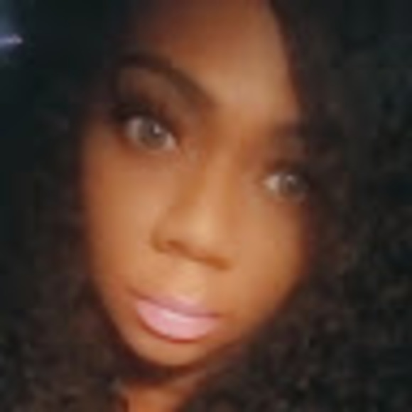 Profile Picture of Ada Patrick (@obamaada) on Poshmark