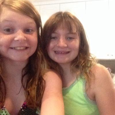 Profile Picture of Alexis Jean Sakellar (@alexissak10) on Twitter