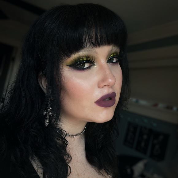 Profile Picture of Hayley Clemiss (@hayleyclemiss) on Poshmark