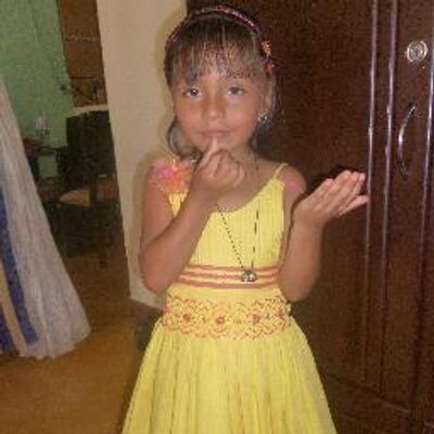 Profile Picture of Lorena Hurtado (@lorenahurtado2) on Twitter