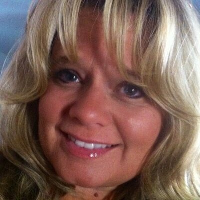 Profile Picture of Jill Torres (@casweetone) on Twitter