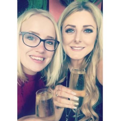 Profile Picture of Amanda Lara Hoey (@amandalarahoey) on Twitter