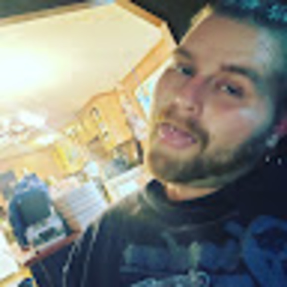 Profile Picture of Joseph Mccarty (@joseph_mccarty) on Poshmark