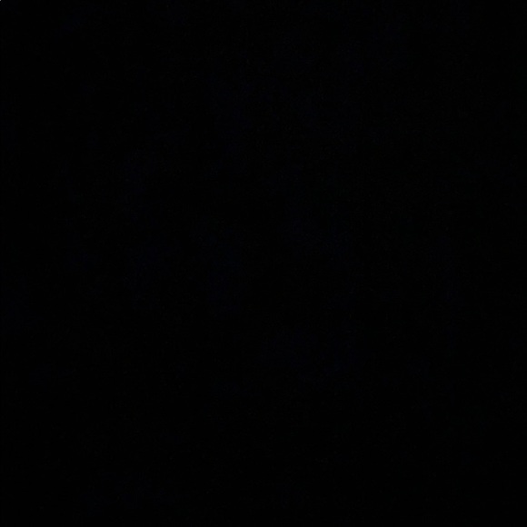 Profile Picture of Eric Frausto (@eric_frost96) on Poshmark