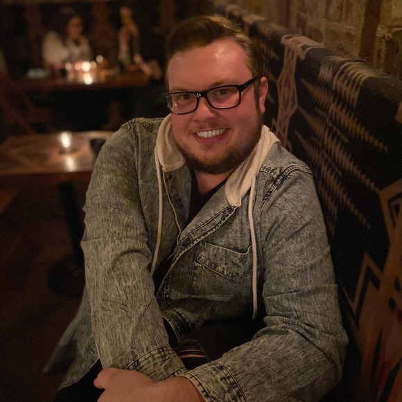 Profile Picture of Alex Nunn (@11ranunn) on Poshmark