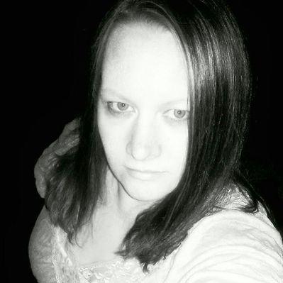 Profile Picture of Stacy Crabtree (@xSassy71x) on Twitter