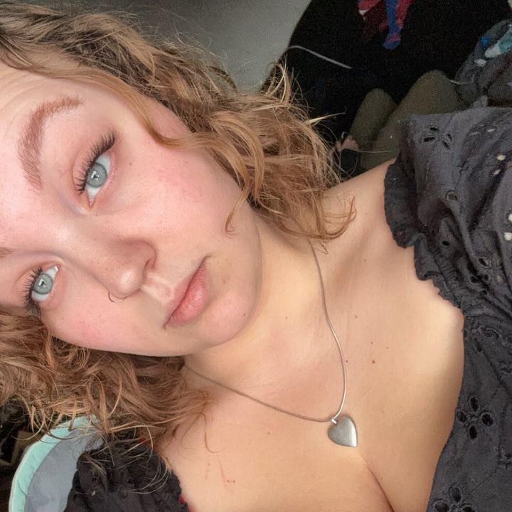 Profile Picture of Amy (@amypasternak) on Tiktok