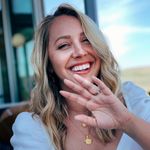 Profile Picture of Meredith Fox Dunn (@meredithfdunn) on Instagram