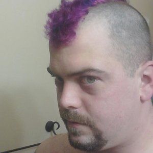 Profile Picture of Jonathan Colson (@colfam09) on Myspace