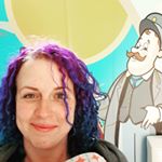 Profile Picture of Rebekah Lambert (@curly.bex) on Instagram