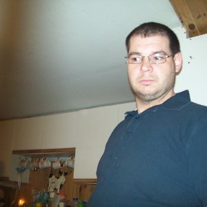 Profile Picture of Dale Guy (@dguy12) on Myspace