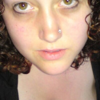 Profile Picture of Sarah-Louise Darwin (@SarahLouDarwin) on Twitter