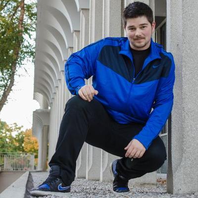 Profile Picture of Jeffrey Bird, Jr. (@tapaddict2014) on Twitter