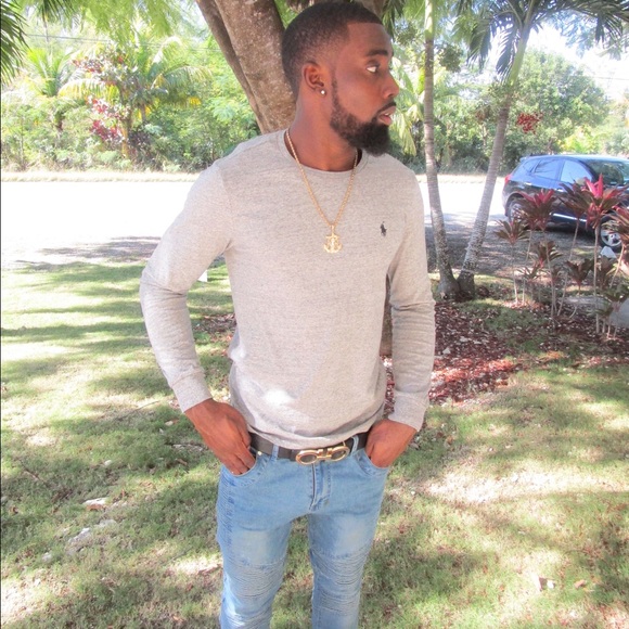Profile Picture of Tadus Edgecombe (@tadums) on Poshmark