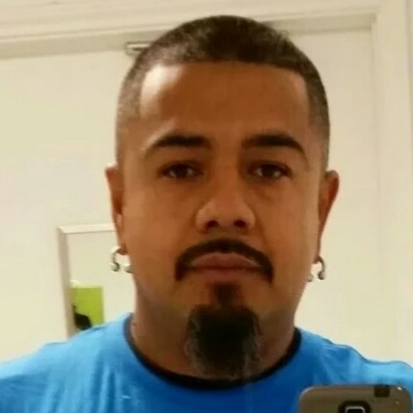 Profile Picture of Guillermo Hernandez (@memohernandez13) on Poshmark