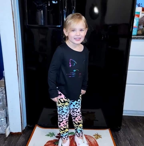 Profile Picture of Melinda Blachowski (@riderswife) on Poshmark