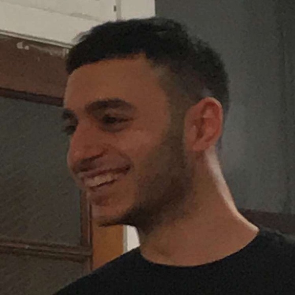 Profile Picture of Omar Affaneh (@oaffaneh) on Poshmark