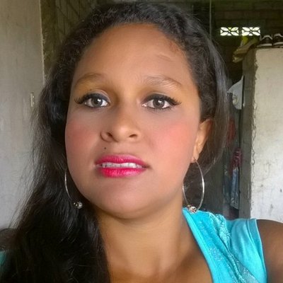 Profile Picture of Silvia Mina (@derikysilvia) on Twitter
