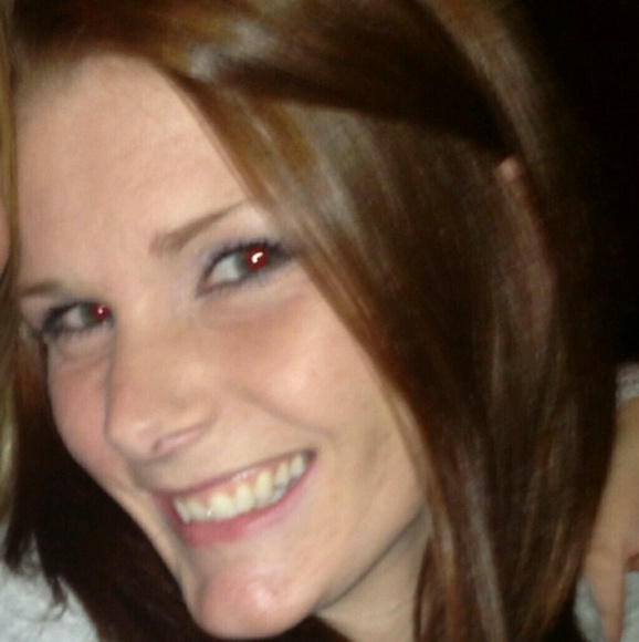 Profile Picture of Britney Bausick (@britneylauren1) on Poshmark