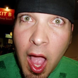 Profile Picture of Chad Harvey (@imkindakinda) on Myspace