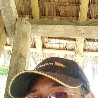 Profile Picture of Rhoy Ando (@rhoy.ando) on Facebook