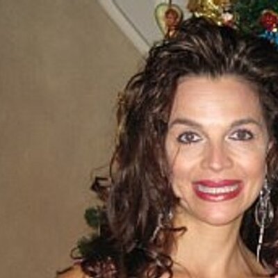 Profile Picture of Adriane B Kearney (@AdrianeBK) on Twitter