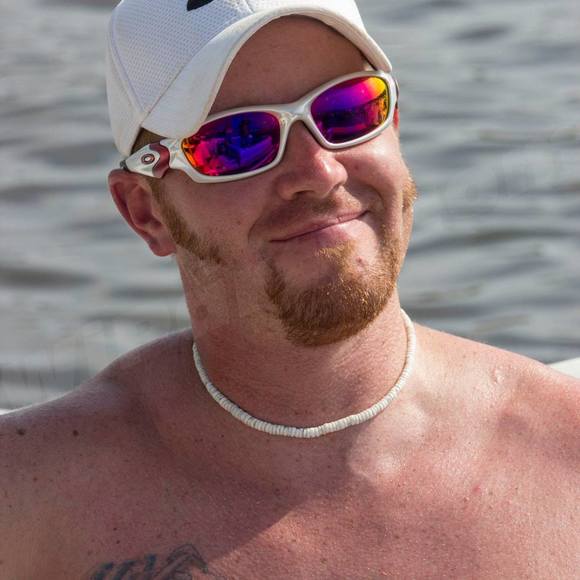 Profile Picture of Jeremy Beck (@jeremybeck173) on Poshmark