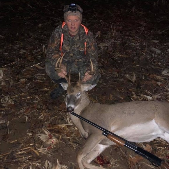 Josiah Blodgett - Poshmark Profile Picture of Josiah Blodgett (@josiahblodgett) on Poshmark