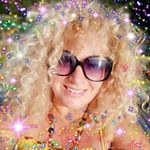 Profile Picture of Lara Clettedesavoie (@laraclettedesavoie) on Instagram