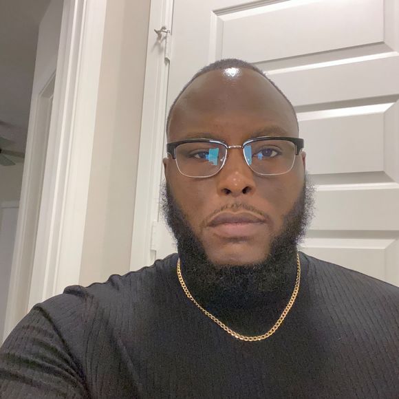 Profile Picture of Wyche Vincent (@wycheve30) on Poshmark