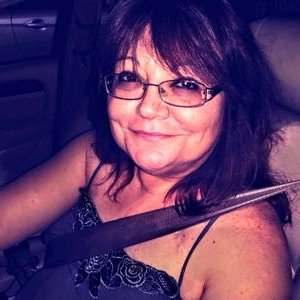 Profile Picture of Michon Plonski (@MHPlonski) on Twitter