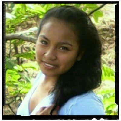 Profile Picture of Adela Morales (@adelamorales98) on Twitter