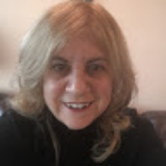 Profile Picture of Terri Steingrebe (@tsteingrebe) on Poshmark