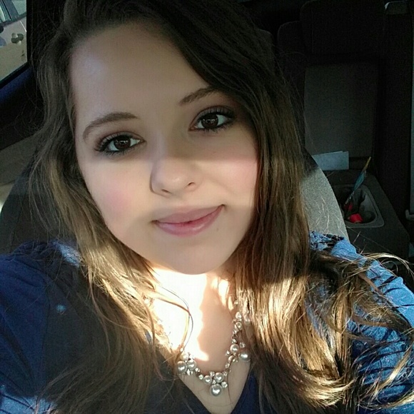 Profile Picture of Kayla Wheland (@billyberry22604) on Poshmark